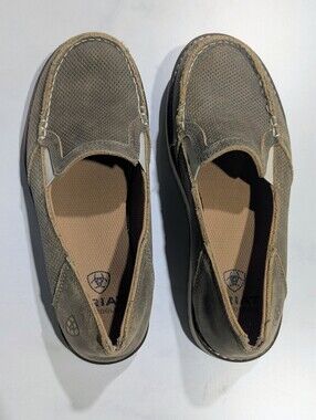 Ariat Women’s Slip-On Loafers in Olive Brown